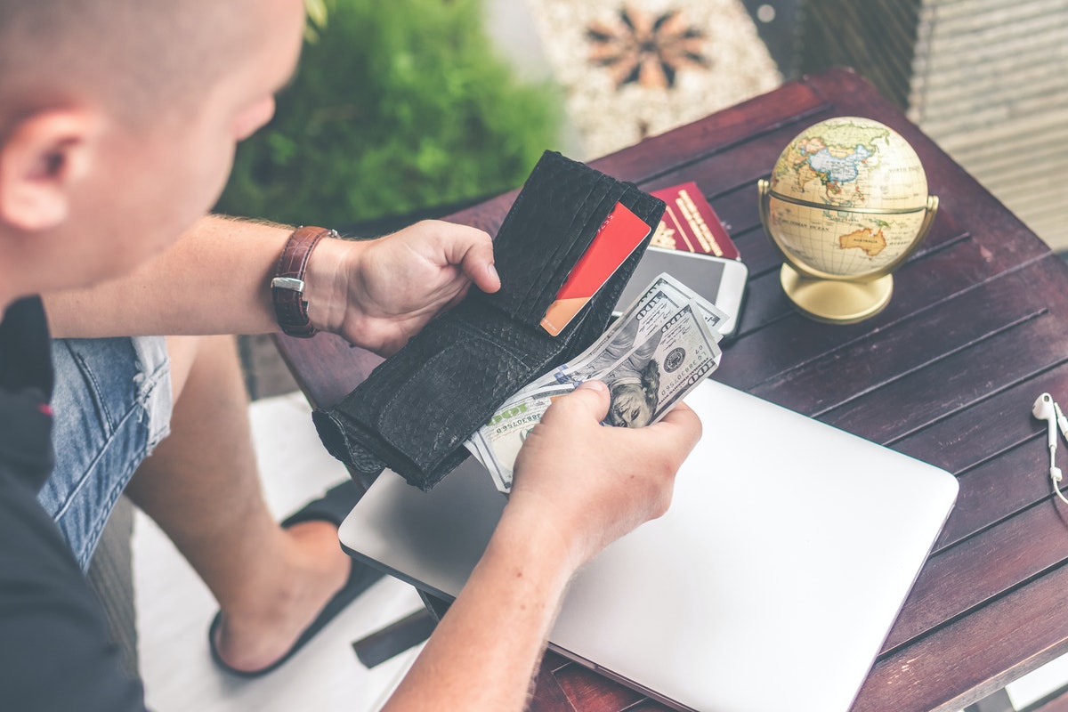 How Does a Cryptocurrency Wallet Work?